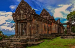 Preah Vihear - Ancient Temple in Northern Cambodia
